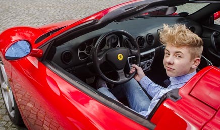Ferrari event, ferrari pris, prøv ferrari, kør en ferrari, ferrari tur, tur i ferrari