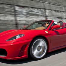 ferrari i monaco, ferrari rejse, prøv ferrari, lej ferrari, lej en ferrari, kør ferrari i danmark, hvor kan man leje ferrari, lej ferrari pris, konfirmationskørsel, bryllupskørsel