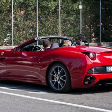 ferrari i monaco, ferrari rejse, prøv ferrari, lej ferrari, lej en ferrari, kør ferrari i danmark, hvor kan man leje ferrari, lej ferrari pris, konfirmationskørsel, bryllupskørsel, firmaevents, firmaoplevelse, ferrari til udstilling